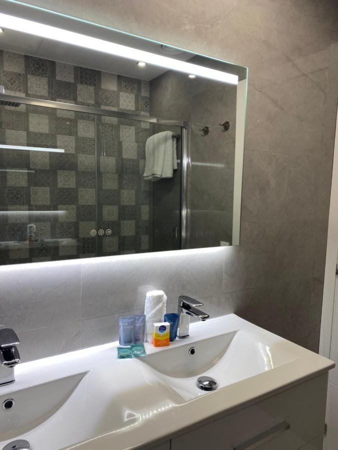 The Bridge House Of Toledo Apartment ภายนอก รูปภาพ